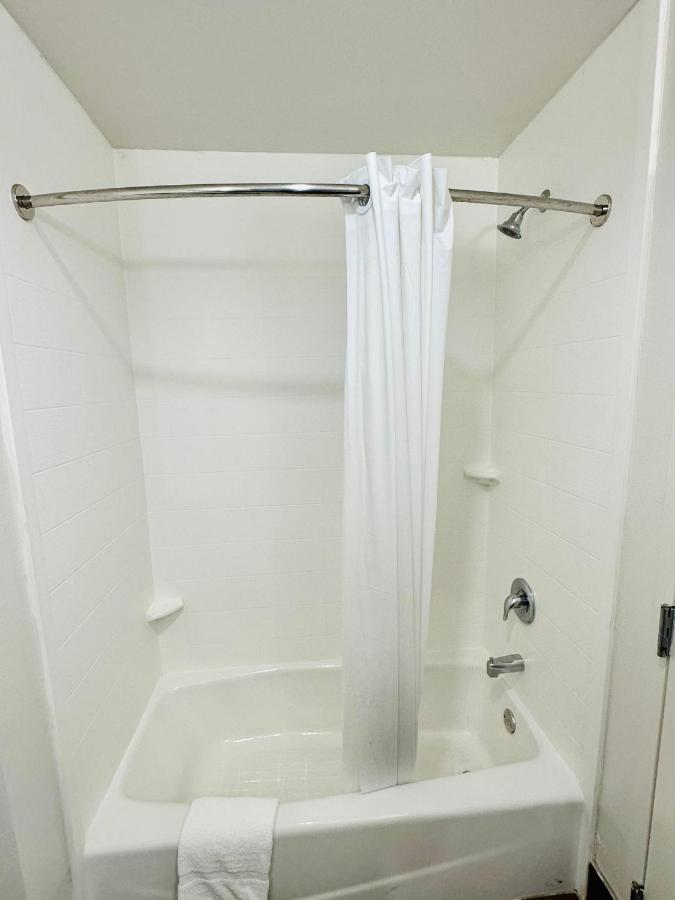 Lonestar Inn El Campo 외부 사진