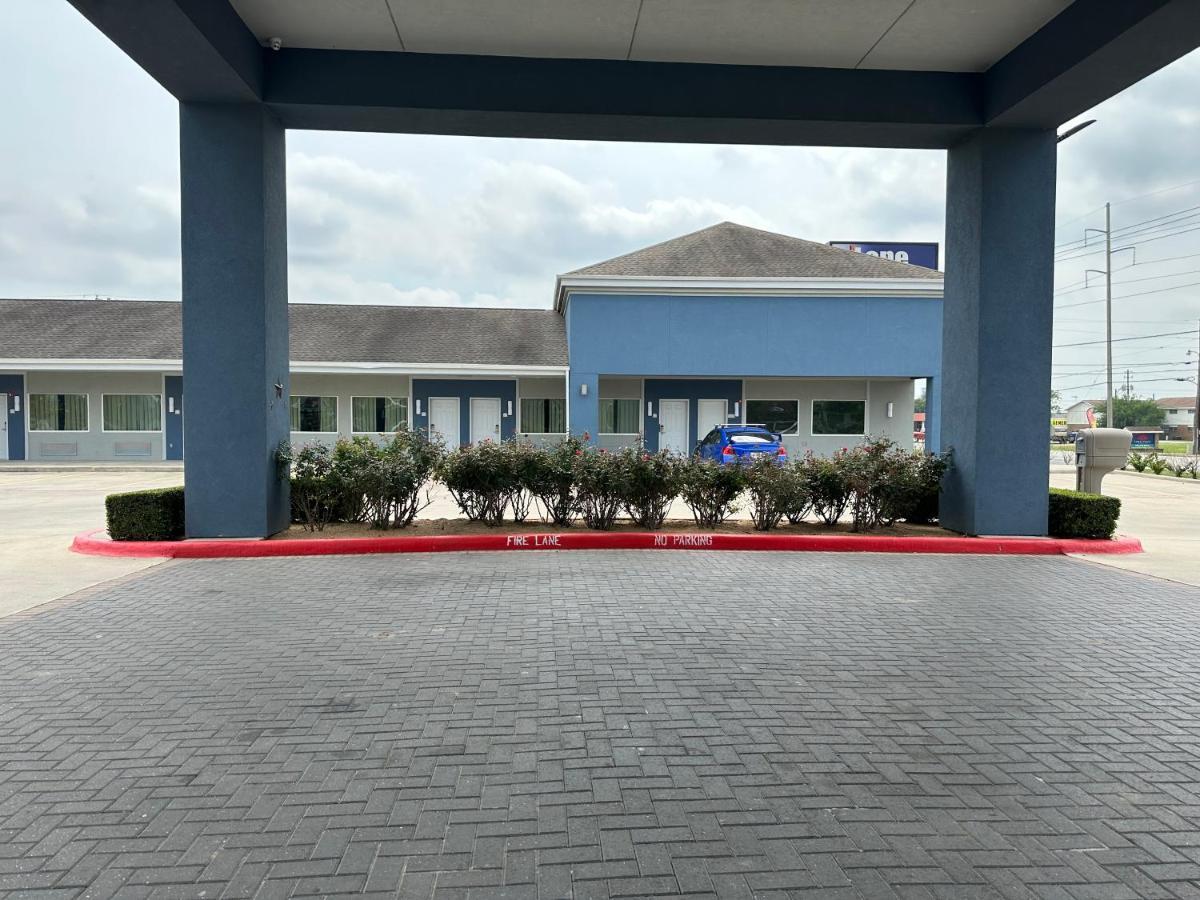 Lonestar Inn El Campo 외부 사진